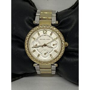 Michael Kors MK6055 Women's Stainless Steel Analog White Dial Quartz Watch WO660